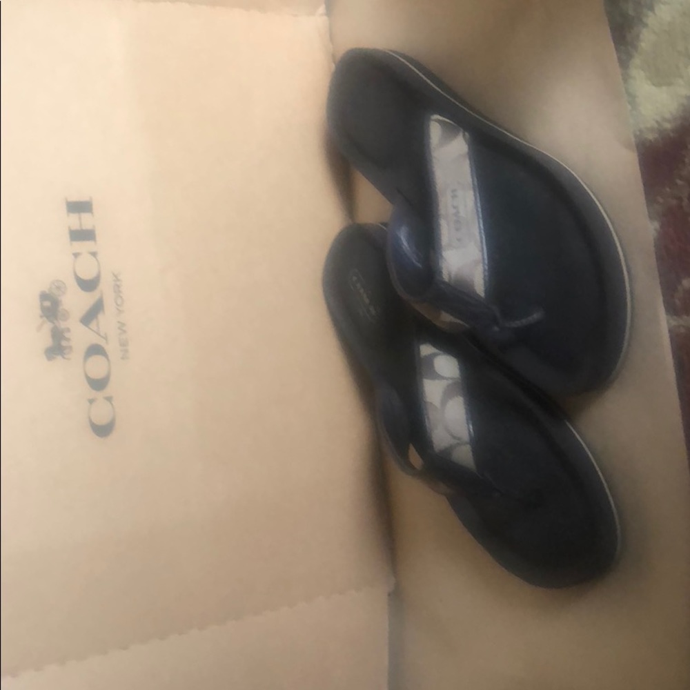 Coach flip flops
